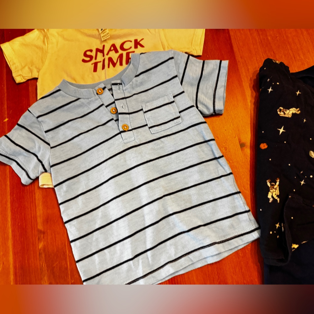 Bundle of 4 toddler shirts 18-24 months - Picture 5 of 8